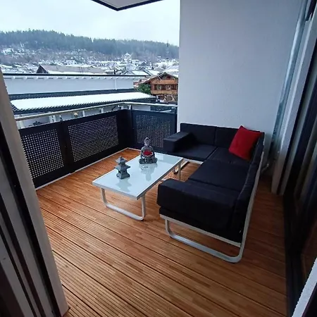 Emma Mit Balkon * Langdorf (Regen)