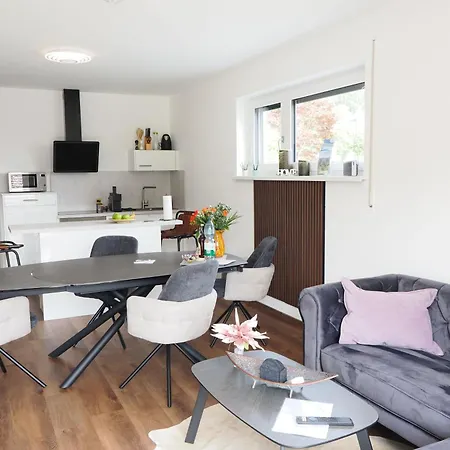 Emma Mit Balkon * Langdorf (Regen)